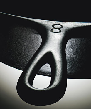 ttar_cast_iron_skillet_v