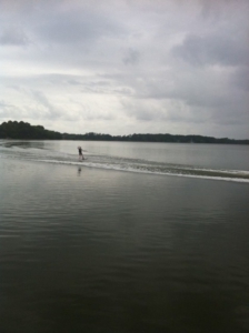 walker water skiing 1